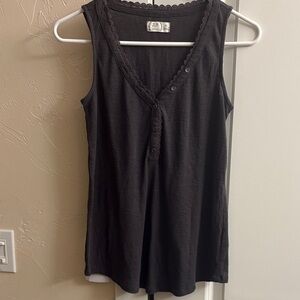 Chic Black Sleeveless Tank Top